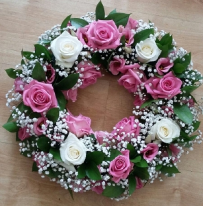 Pink and White Wreath - Sizes come in 12", 14" 16" and you can specify different colours if you prefer. Includes delivery.