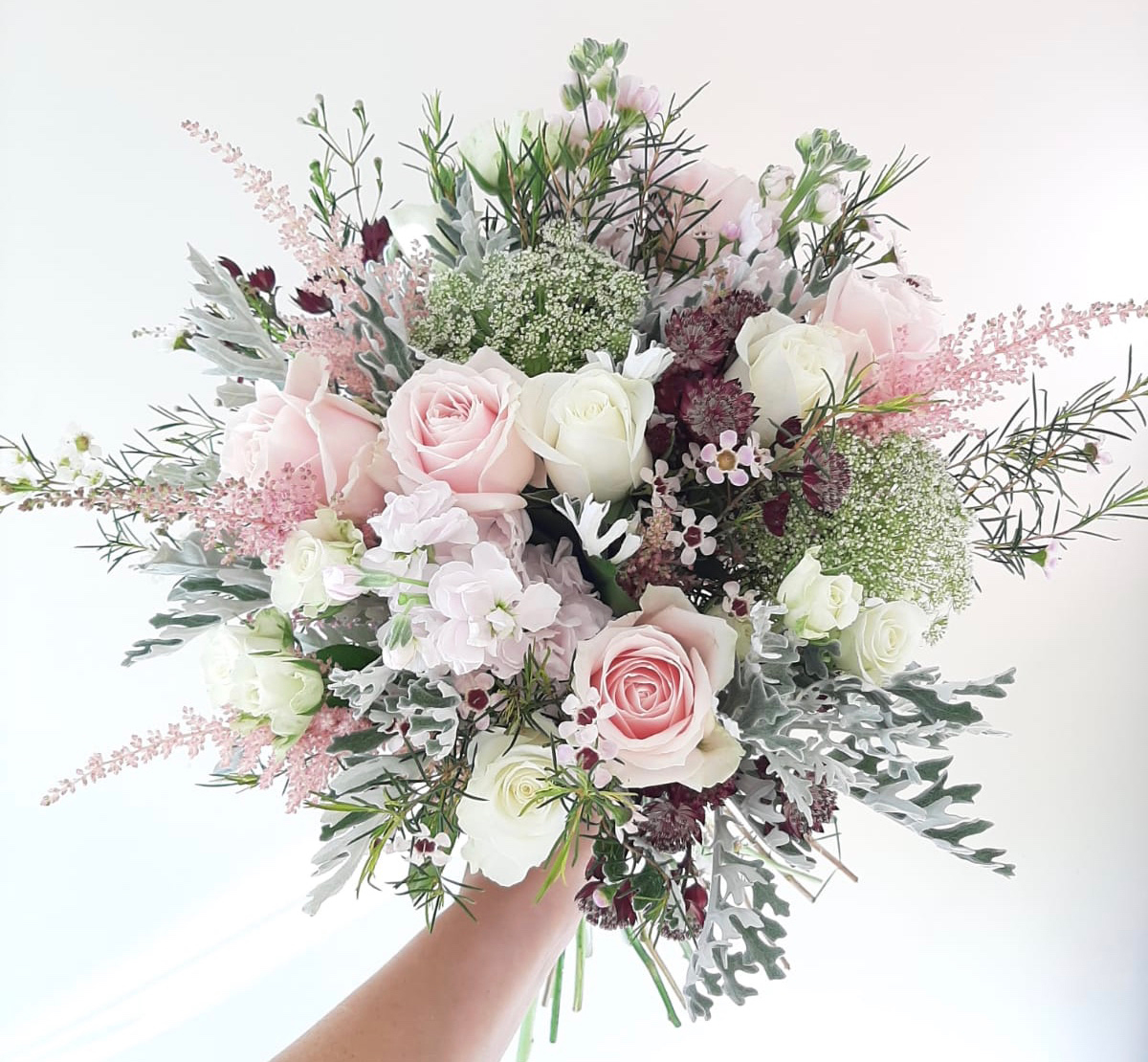 Flower Delivery Aberdeen By Dolce Vita Inverurie