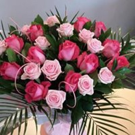 24 Mixed Pink Rose Bouquet