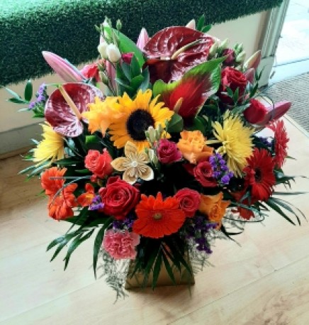 Wow Bright Bouquet